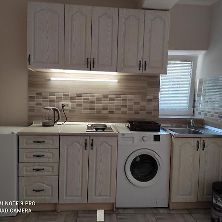 Apartman Pijavica Bijela Exterior foto