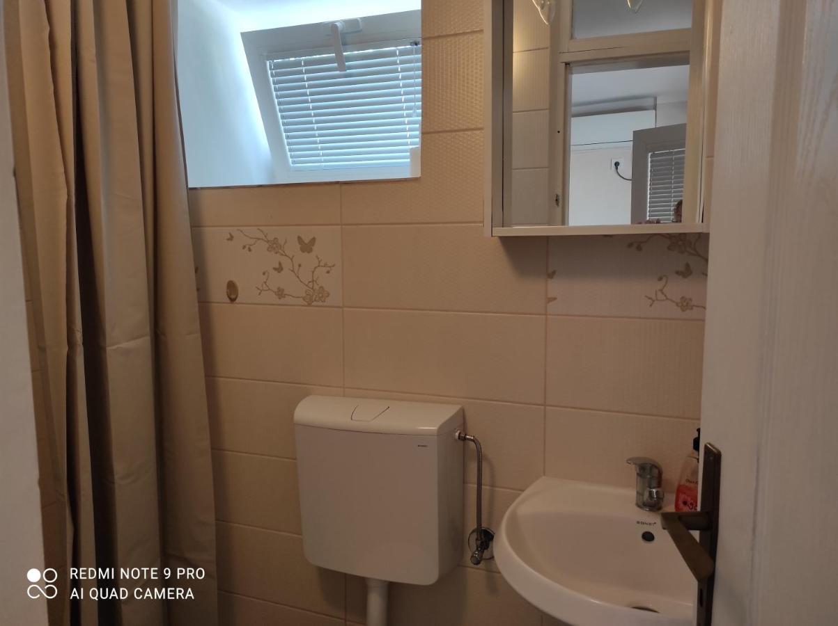 Apartman Pijavica Bijela Exterior foto